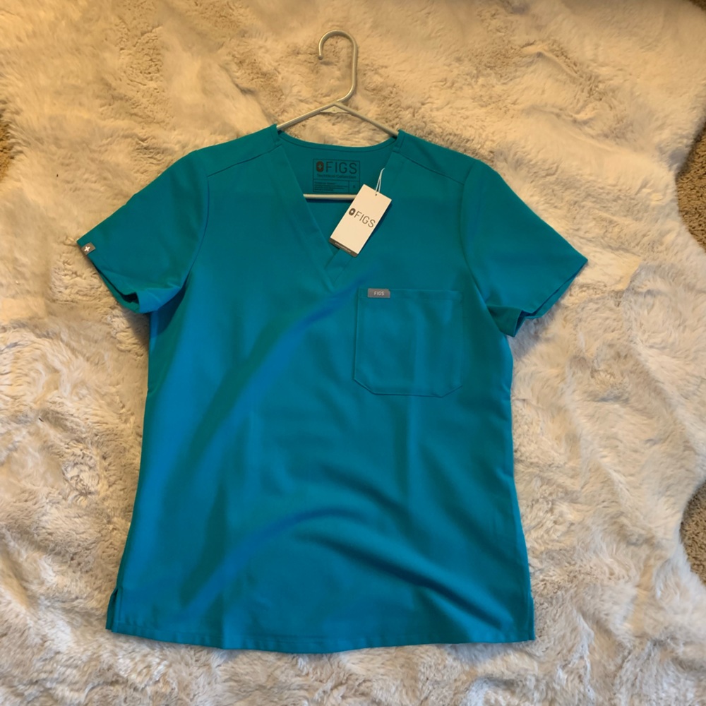 Figs women’s Catarina one pocket scrub top size-small! NWT!